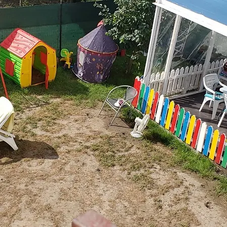 Vila Darius 게스트하우스 Năvodari